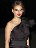 Natalie Portman en traje de Gala